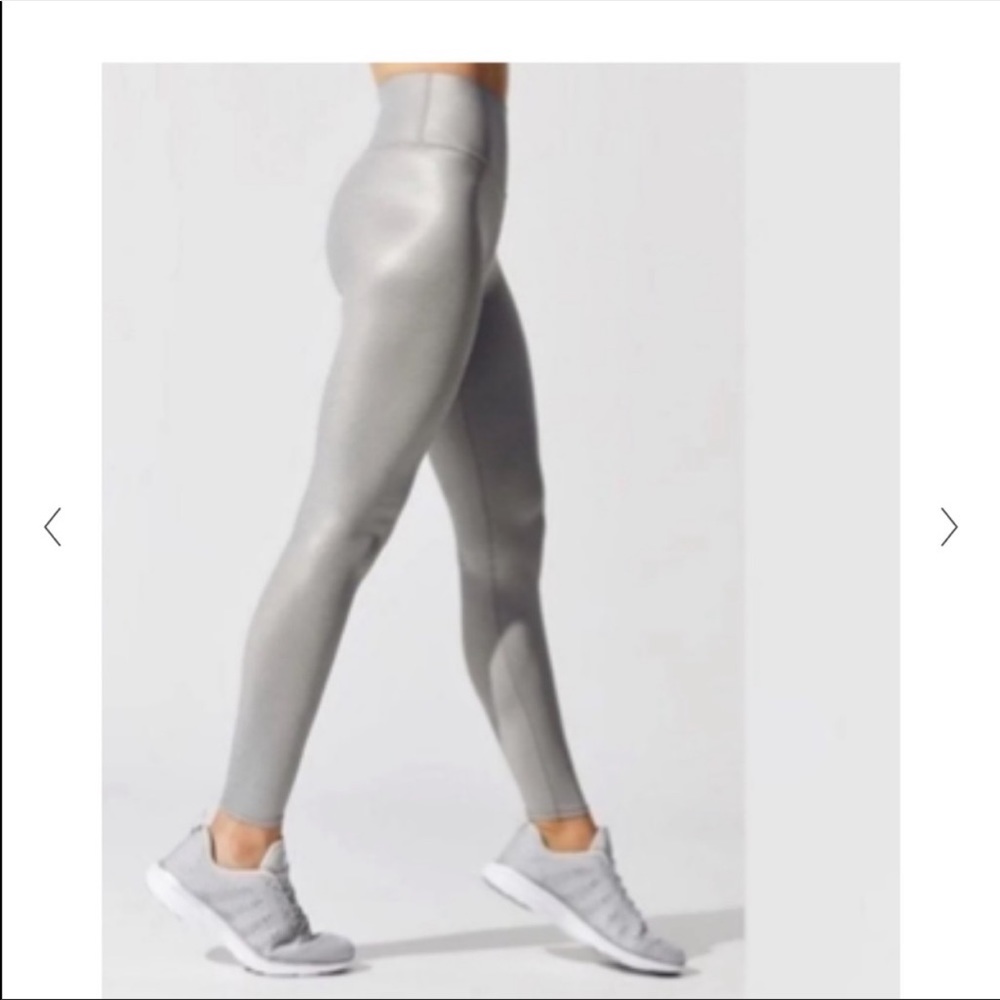 Alo Yoga High-Waist Shine Legging in Black High Rise Athletic Active xs